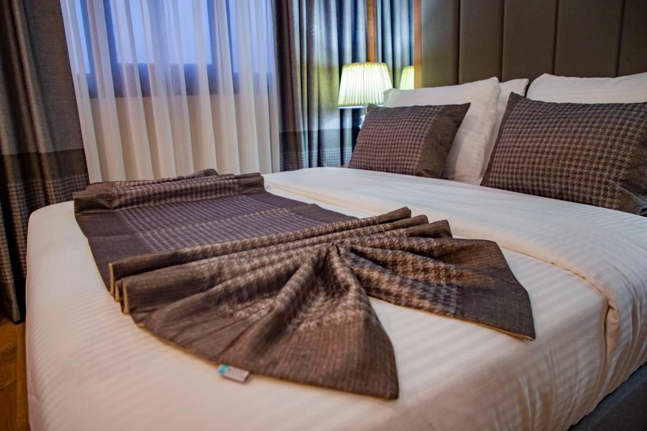 United Hotel International Yaoundé Extérieur photo